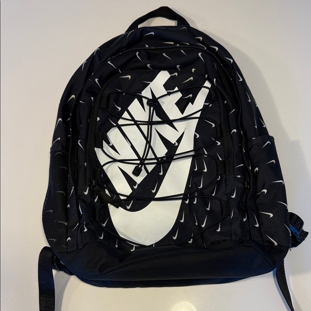 Nike Hayward Black and White Unisex Backpack